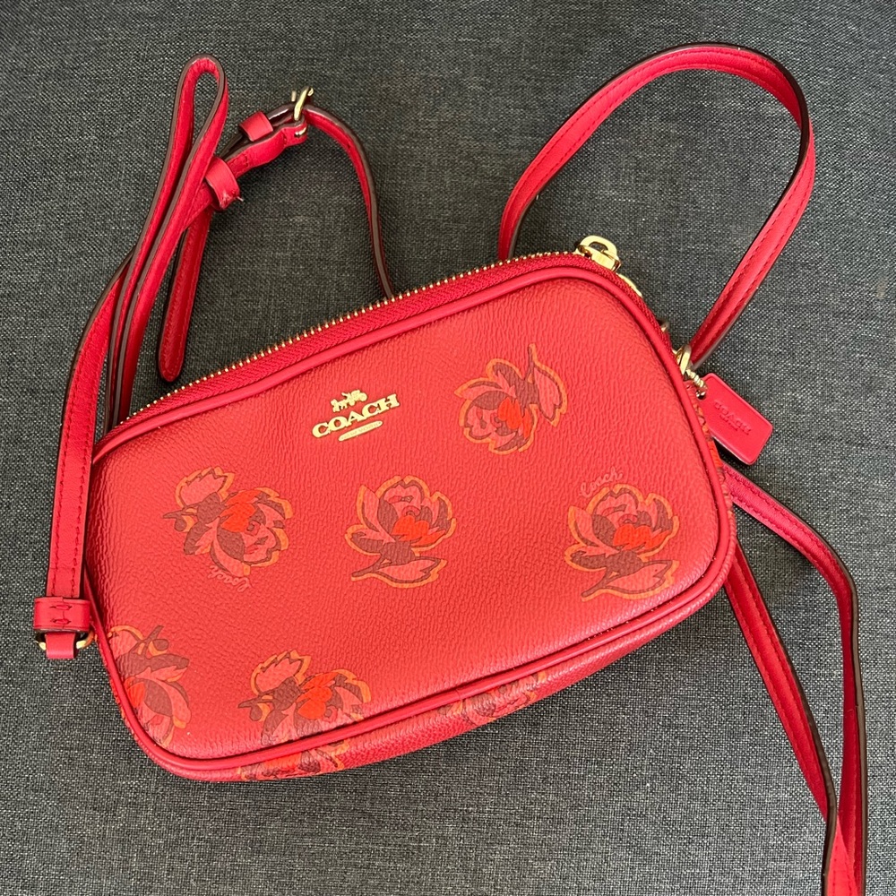 Coach rose crossbody bag